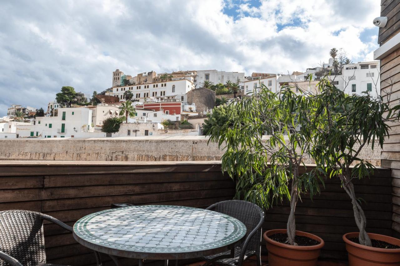 Hostal Parque Ibiza Номер фото