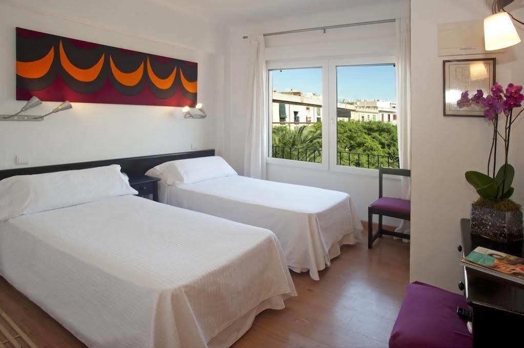 Hostal Parque Ibiza Екстер'єр фото